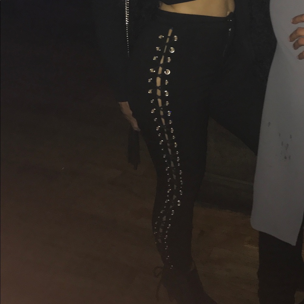 Fashion nova | black leggings